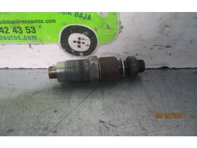 Форсунка 2367027030    Toyota Avensis T220  2CTE 