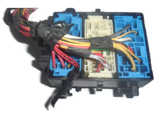   Pojistková skříňka    Renault Modus 2004