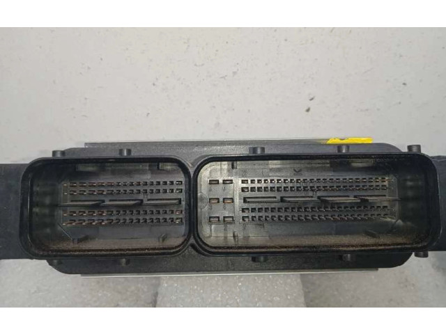 Řídící jednotka 04C906026AK, 0261S10530   Audi A1 2018