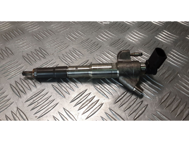 Vstřikovač 166009567R   Nissan Navara D23    YS23E280 