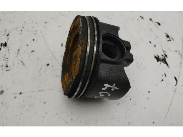 Píst    Mercedes-Benz E W213    654.920 