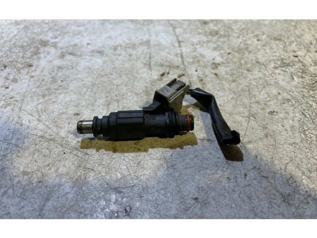 Vstřikovač 0280156019   Toyota Auris 150     
