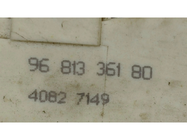 Zámek zadních dveří 9681336180, 40827149   Peugeot Expert 2013