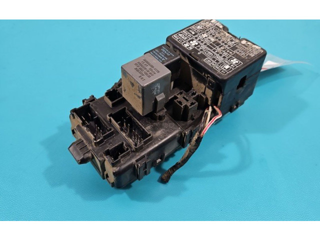   Pojistková skříňka MR409898, IMPRK1387683   Mitsubishi L200 2001