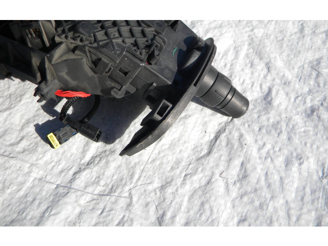 Ручка стеклоочистителей 255671827R, 3255180509   Renault Kangoo II