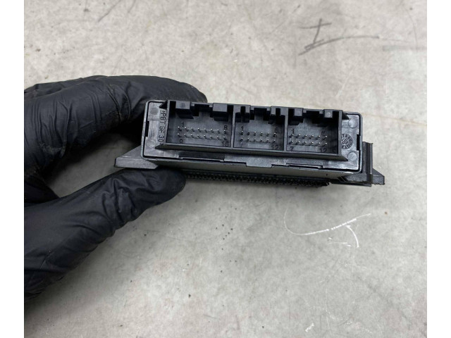 Jednotka ABS 30765690, 601913   Volvo XC90 2005
