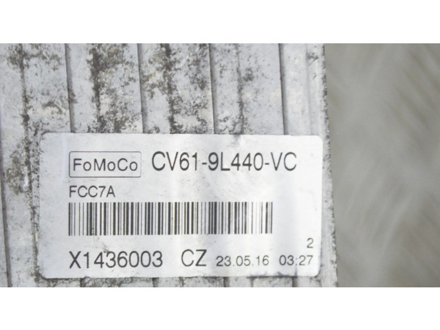 Интеркулер  CV619L440VC, X1436003   Ford Focus 1.0