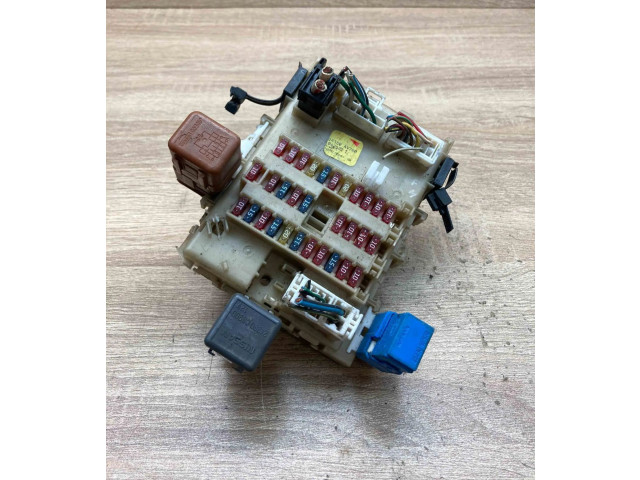   Pojistková skříňka 24350AV700, 0425021   Nissan Primera 2002