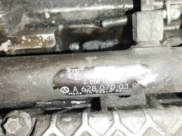 Vstřikovací lišta a62807001   Mercedes-Benz ML W163  pro naftový motor 4.0  