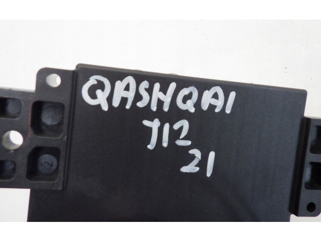 Блок управления 284E76UB1E   Nissan Qashqai J12