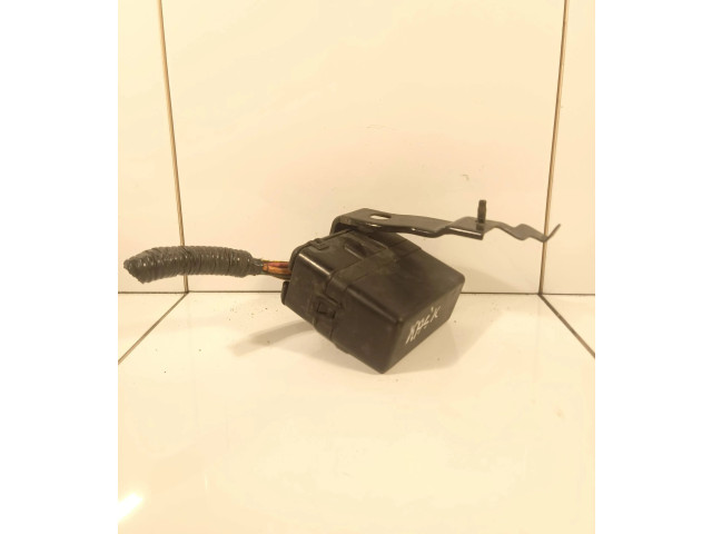   Pojistková skříňka 64200049   Nissan Qashqai 2008