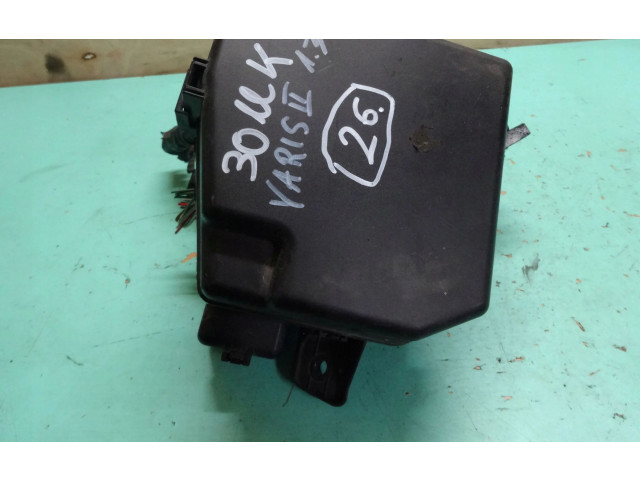   Pojistková skříňka 8266252301, 7178R0A2   Toyota Yaris 2009