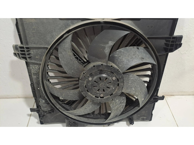 Вентилятор радиатора     A0999062500, 929892103    Mercedes-Benz ML W166 2.1
