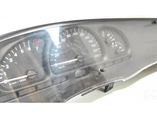 Панель приборов 90569785KK   Opel Vectra B       