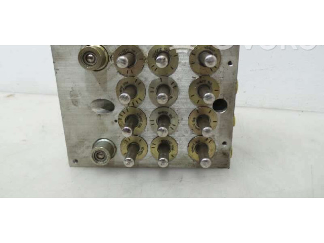 Jednotka ABS 9496930, 9496930   Volvo S80 1998