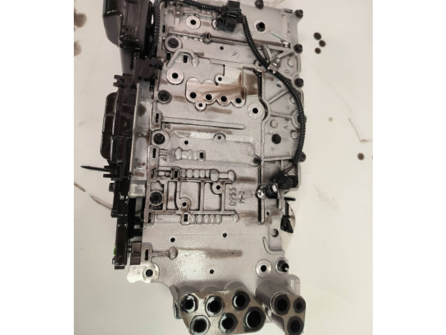 Блок управления коробкой передач 24256124, 6124116204238   Cadillac Escalade