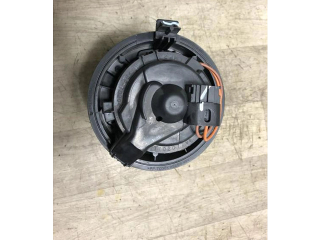 Вентилятор печки    272101005R, 272101005R   Renault Clio III