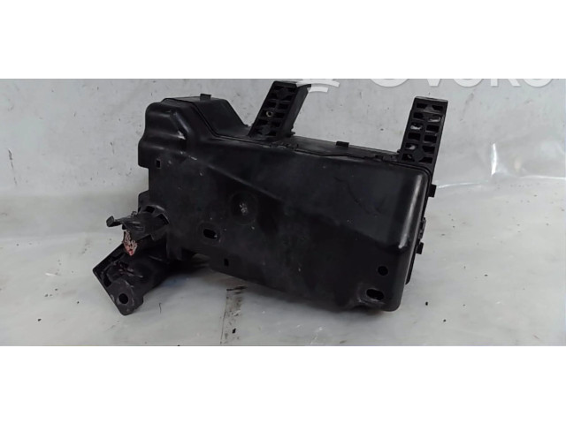 Pojistková skříňka Řídící jednotka BSM MN587816   Mitsubishi Pajero 2006