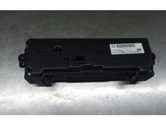 Блок управления климат-контролем 275105707R, DIGITAL   Renault Kadjar