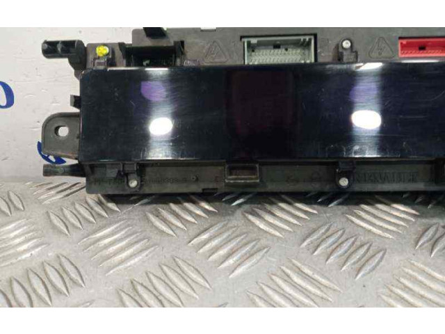 Přístrojová deska  Renault Scenic RX 2004 8200704464A, P8200704464A  