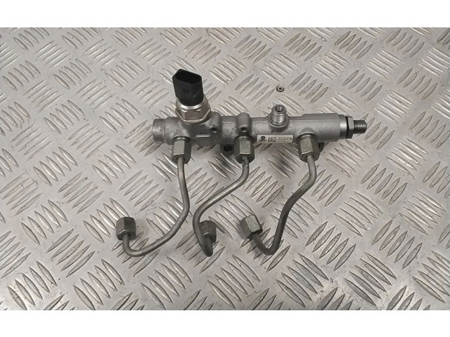 Vstřikovací lišta 51810267, 51984359   Alfa Romeo Giulietta    940A4000 