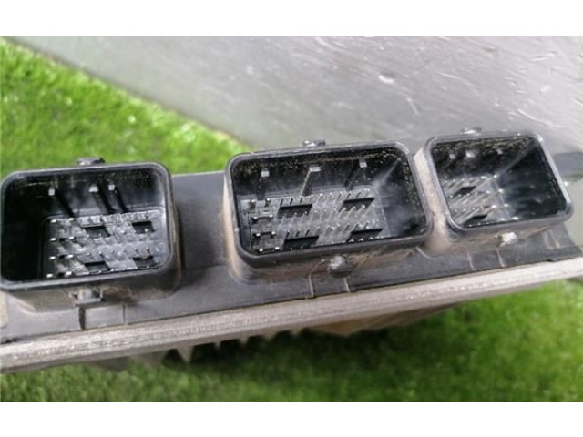 Блок управления 8200334419, 8200469340   Renault Megane II