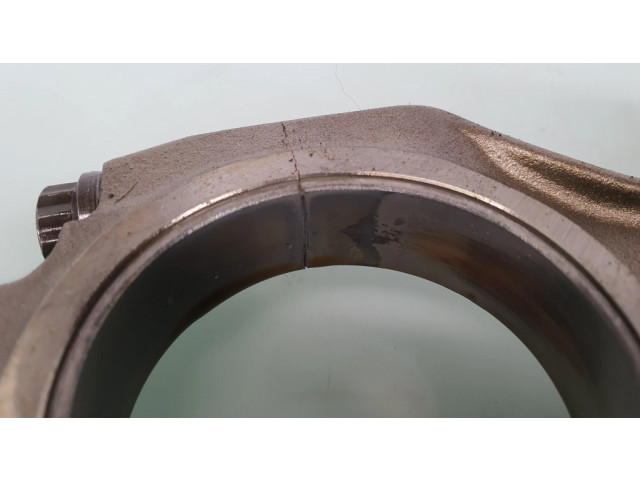 Píst 11257840922, 11247838623   BMW M5  pro benzínový motor 5.0  