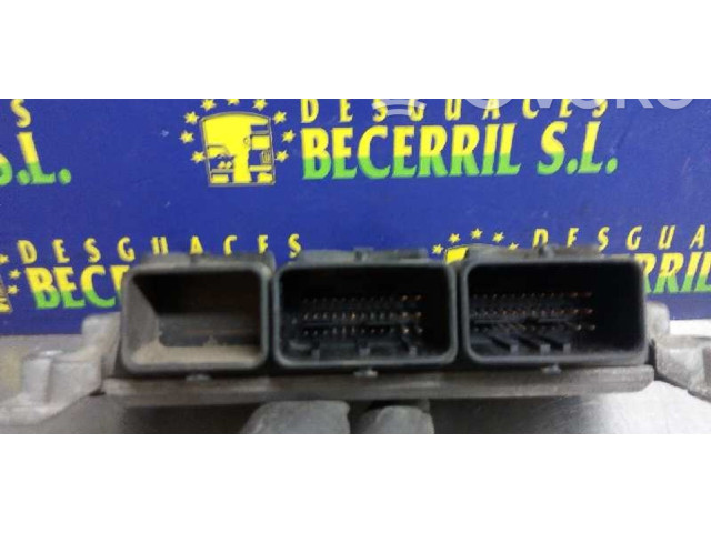 Řídící jednotka 9630059880, 0281001839   Peugeot 106 2001
