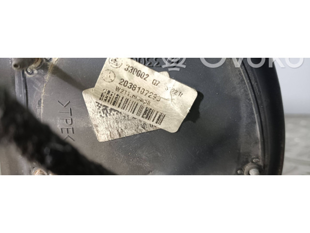 Zpětné zrcátko  Mercedes-Benz E AMG W211 2002  2038107293, 330002  