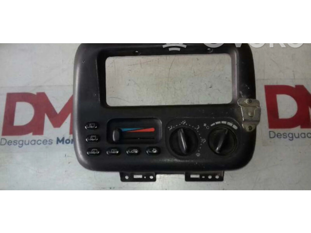 Zpětné zrcátko  Chrysler Voyager   P04677935AB  