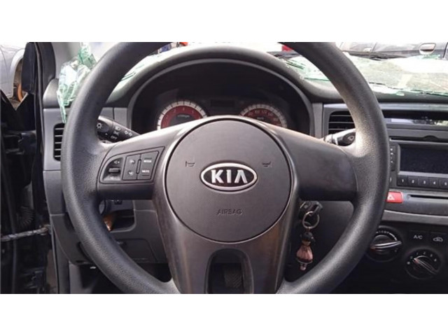 Руль KIA Rio  2006-2011 года       