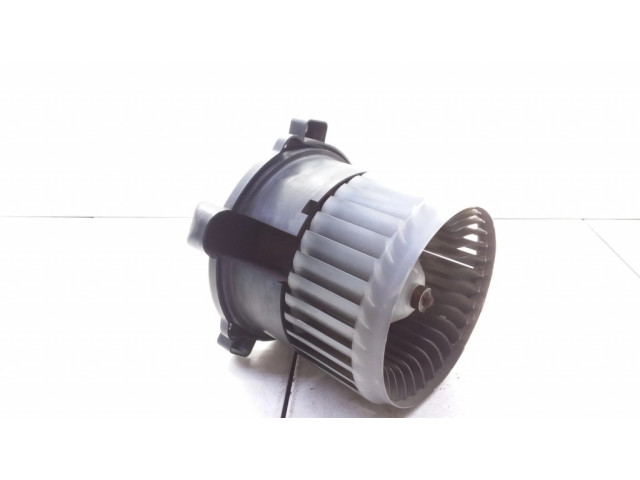 Вентилятор печки    MF0160700701, 52205348   Mitsubishi Colt