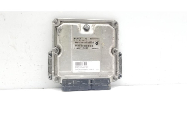 Блок управления двигателем ECU 0281011447   Chrysler Voyager       