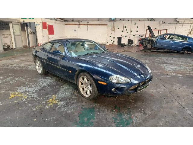   Pojistková skříňka 518249008, LJD2800CB   Jaguar XK8 - XKR 2000