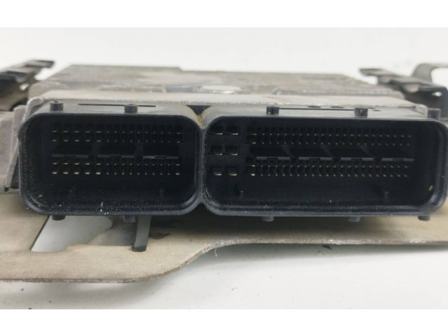 Řídící jednotka 03L906023PA, 03L907425C   Volkswagen Caddy 2011