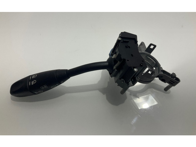 Ручка стеклоочистителей 0005452310, A0005452310   Mercedes-Benz C W203