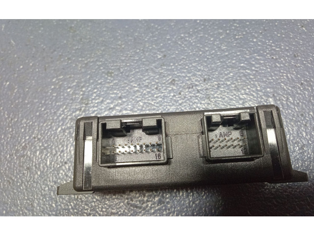 Zpětné zrcátko  Audi A4 S4 B5 8D 2000  4B0919283, 4B0919283  