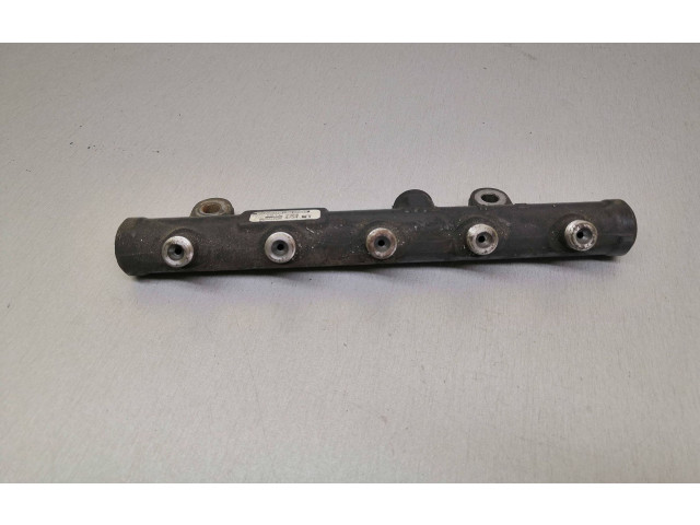 Vstřikovací lišta 9654726280, 110423858226   Volvo S40     
