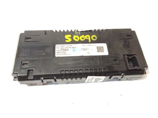Дисплей    13267984, 22858076   Opel Astra H