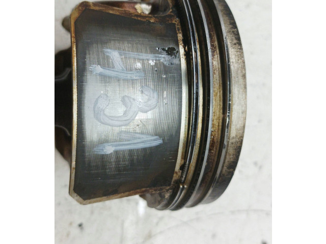  Поршень с шатуном  82L146, TFSI  Seat Leon (1P)  