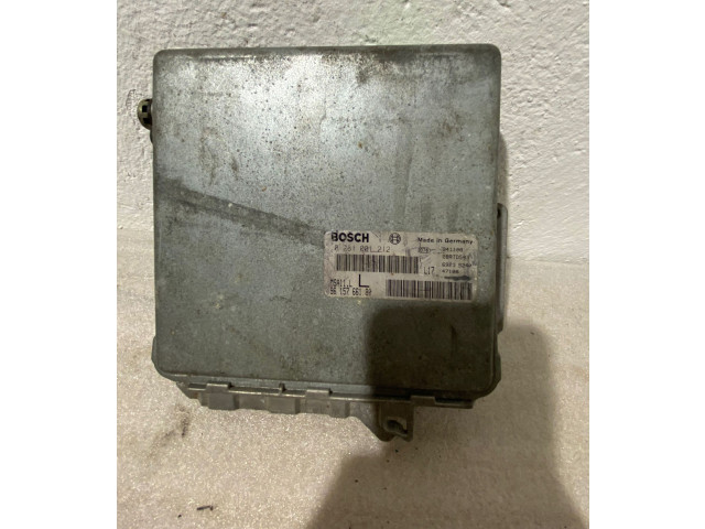 Řídící jednotka 9615766180, 0281001212   Peugeot 605 1994
