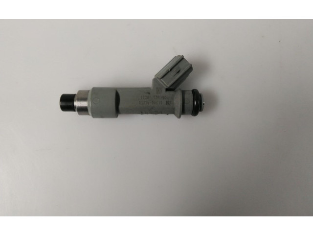Форсунка 228052408, 228052408    Peugeot 108  1KRFE(CFB) 