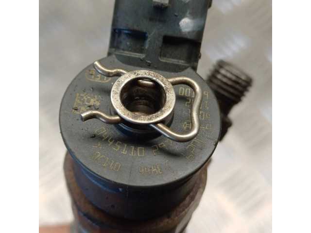Vstřikovač 0445110297   Peugeot 3008 I  pro naftový motor 1.6  