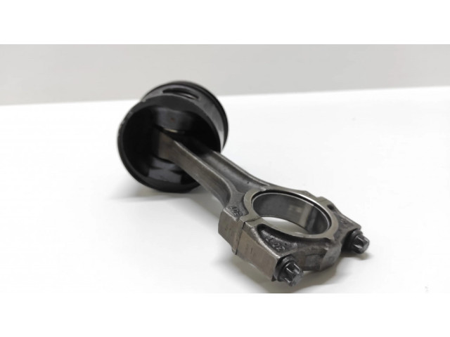 Píst    BMW 5 E39  pro naftový motor 3.0 M57 M57/DP71/430/267T/2M
