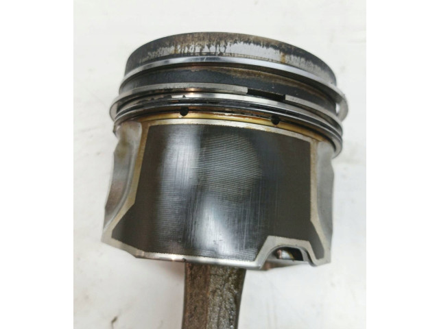 Píst 83L57, TDI   Audi A6 S6 C6 4F     