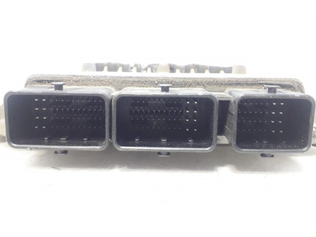 Блок управления двигателем ECU 9662273080   Peugeot 307 CC      