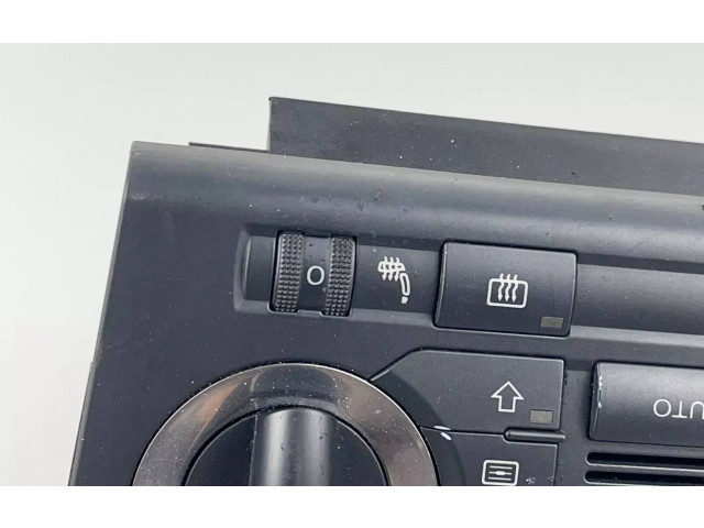 Блок управления климат-контролем 8P0820043E   Audi A3 S3 A3 Sportback 8P
