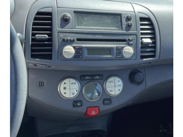 Zpětné zrcátko  Nissan Micra 2003    
