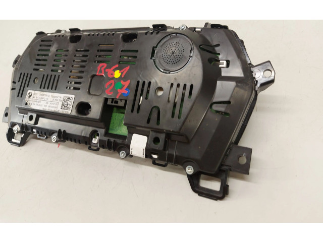 Přístrojová deska  BMW 1 F40 2020 5a0bf55-kolumb  
