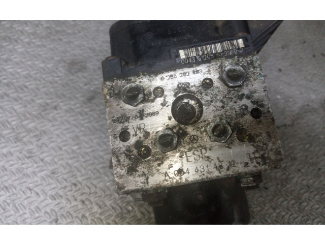 Jednotka ABS 0044314812H, 0265202493   Mrcedes-Benz E W210 2001